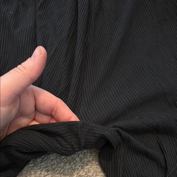 Alo Yoga Black Ribbed Pants - Picture 6 of 6